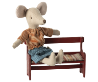 Bench, Mouse red